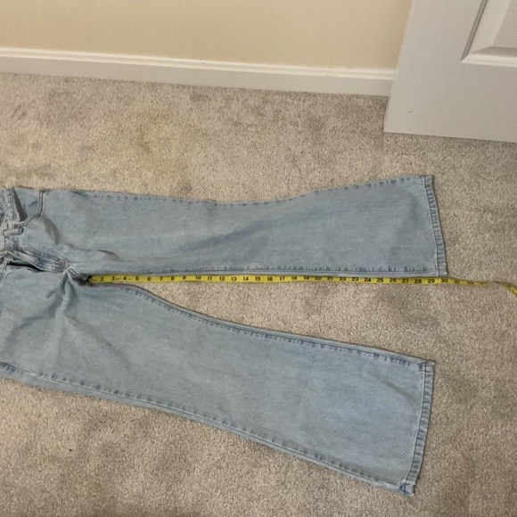 Calvin Klein flare leg vintage light wash jeans size 5 inseam 30 - Picture 5 of 7